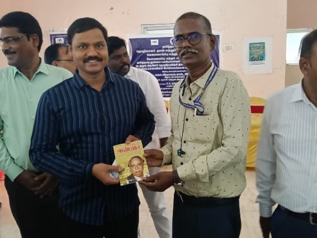 Awareness Meeting Graduates (5)