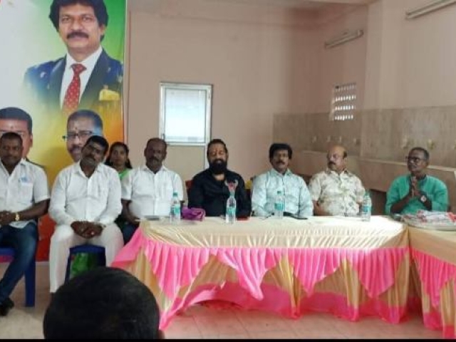 Awareness Meeting Graduates (6)