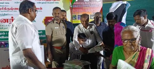 FREE-DISTRIBUTION-OF-PROVISIONS-SAREE-NOTEBOOKS-9